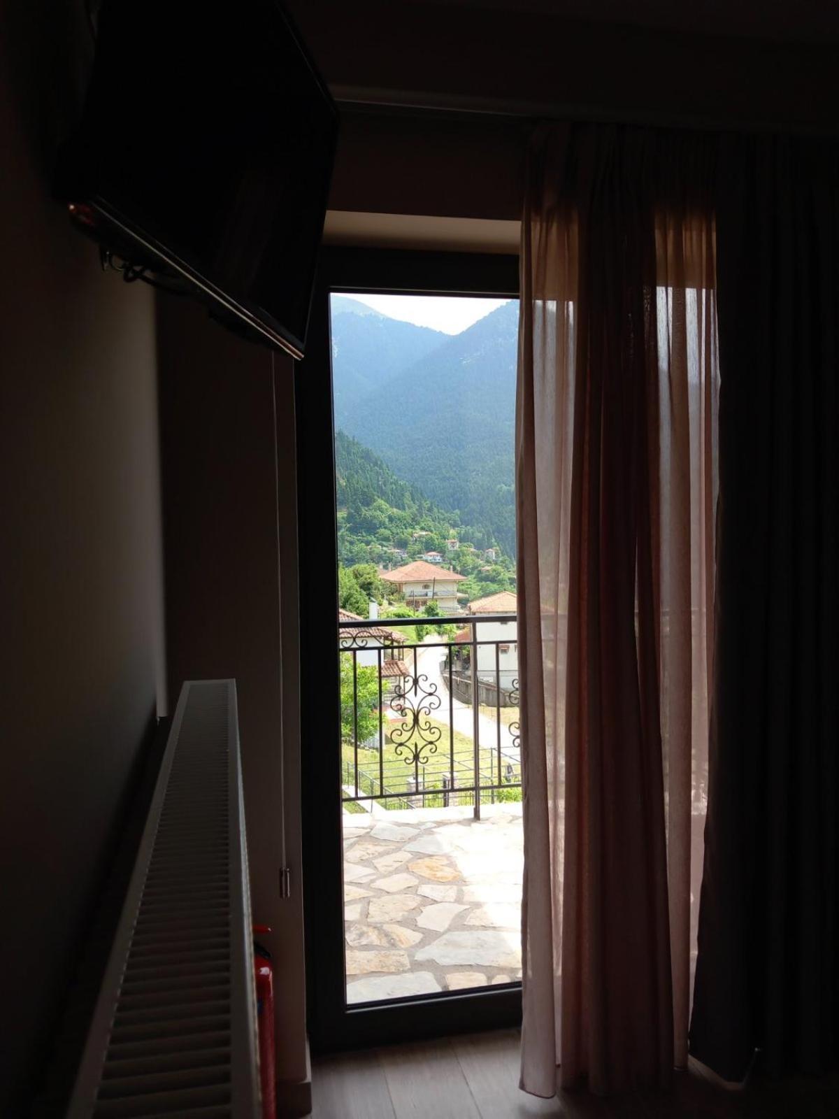 Δωμάτια Με Θέα Mega Chorio Exterior foto